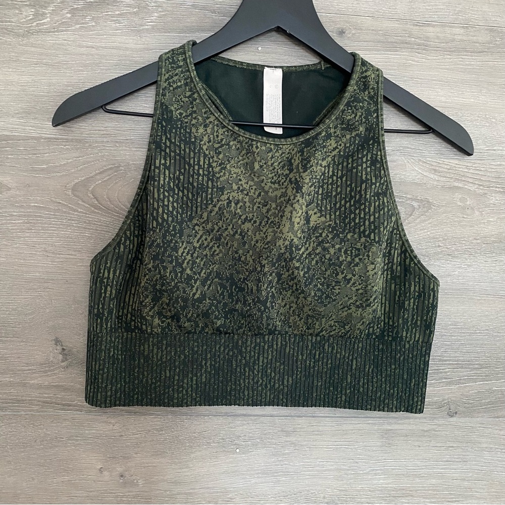 Lululemon Ebb To Train Bra C/D Medium Support